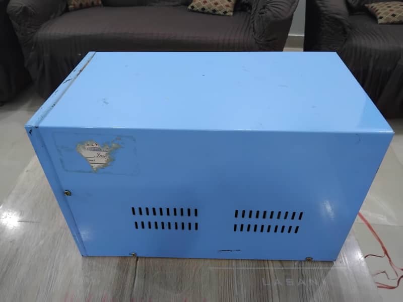 Pakistani UPS 1