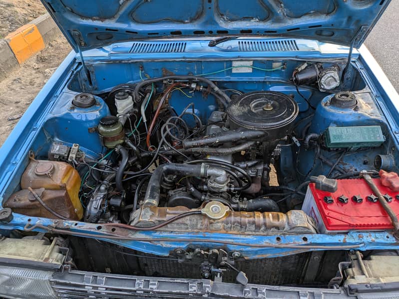 82 Corolla 5