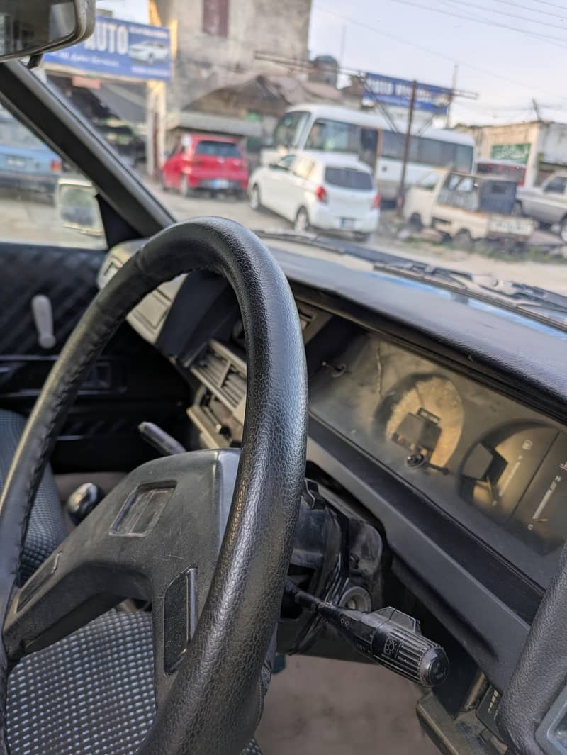 82 Corolla 10