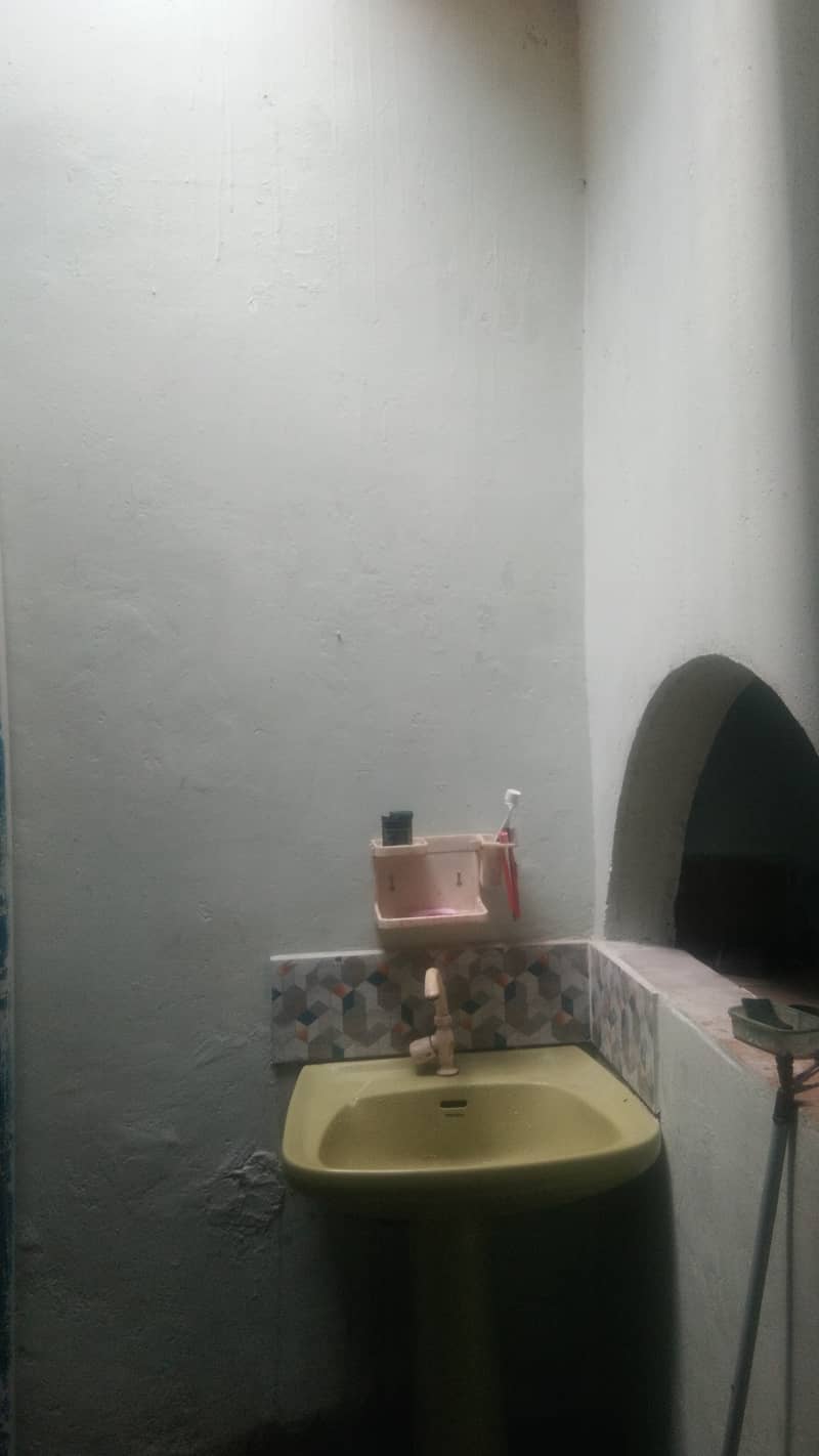House 8