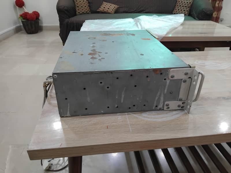 APC UPS 2