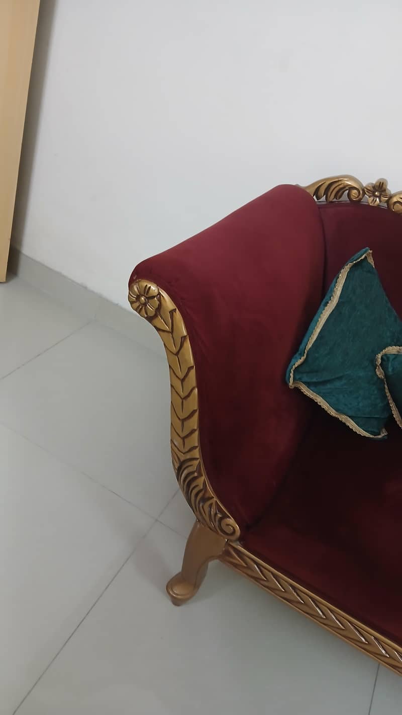 Dewan sofa 1