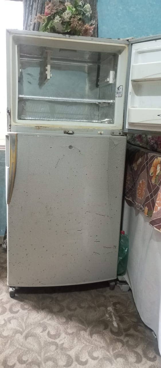 Sold Refrigeretor 4