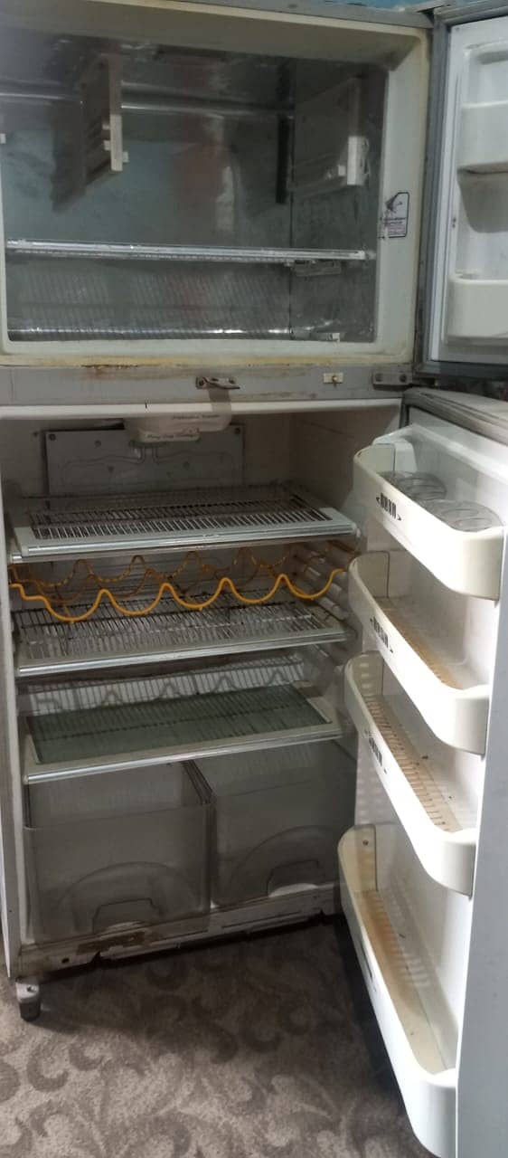 Sold Refrigeretor 5