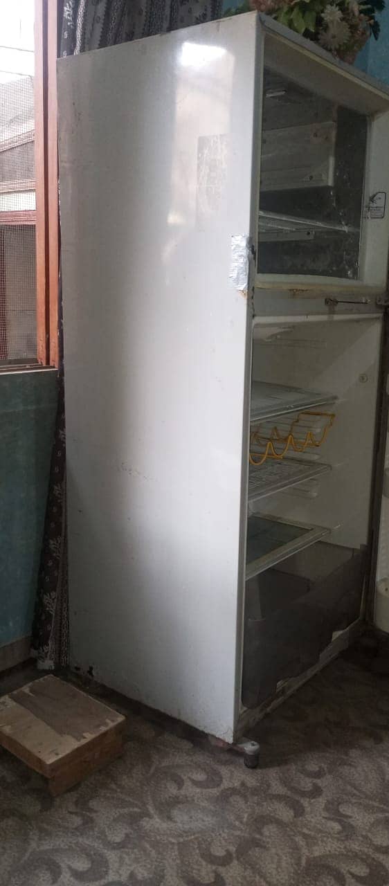 Sold Refrigeretor 7