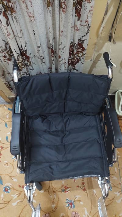 LIFE CARE -  Wheelchair Manual Tubeless With Movable Arm Rests