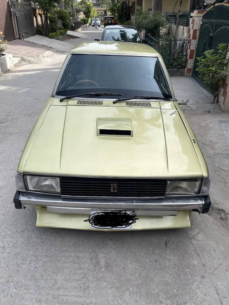 Corolla 1982 3