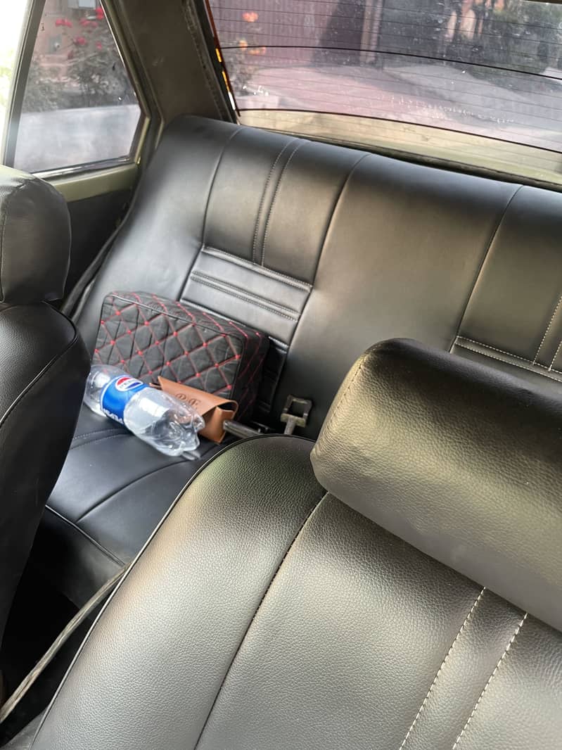 Corolla 1982 4