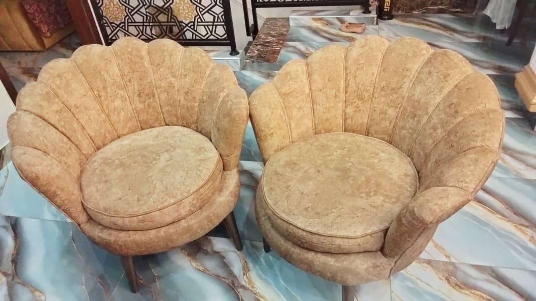 chairs 0