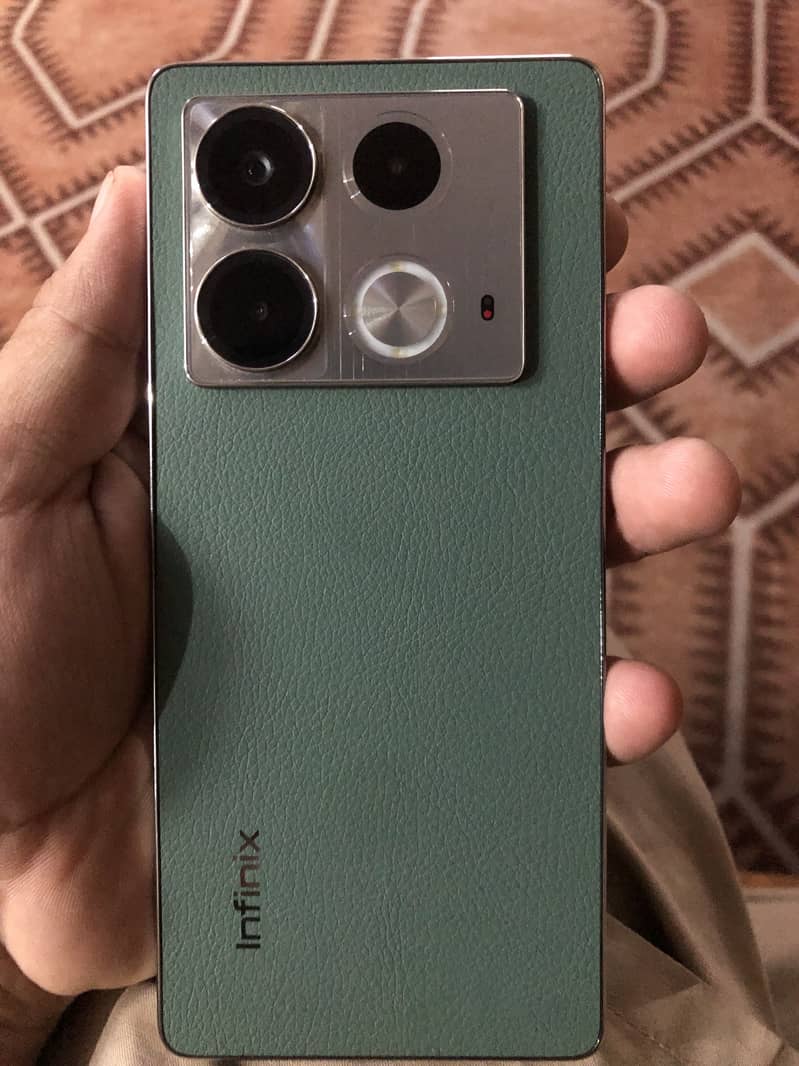 Infinix note 40 2
