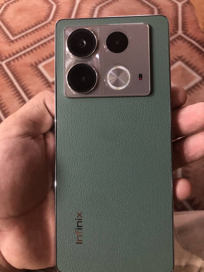 Infinix note 40 6