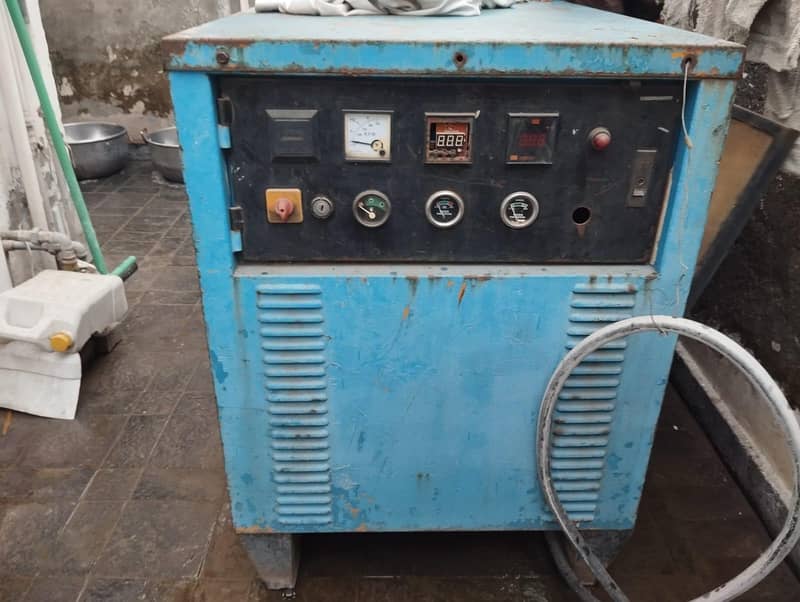Diesel Generator 0