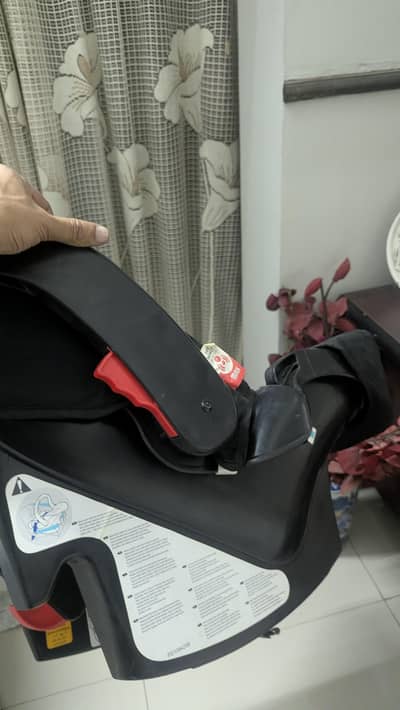 Graco Stroller,Graco Car Seat, Bath Tub & Looney tunes baby Walker