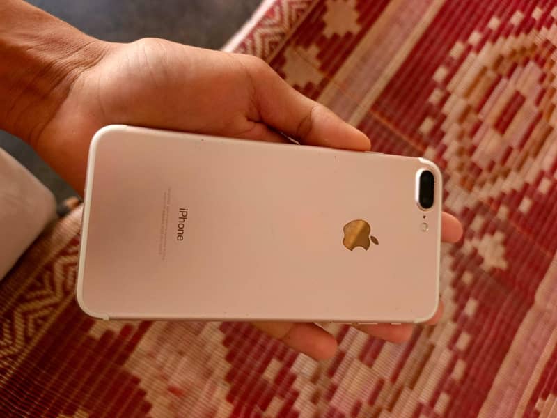 Iphone 7 plus 1