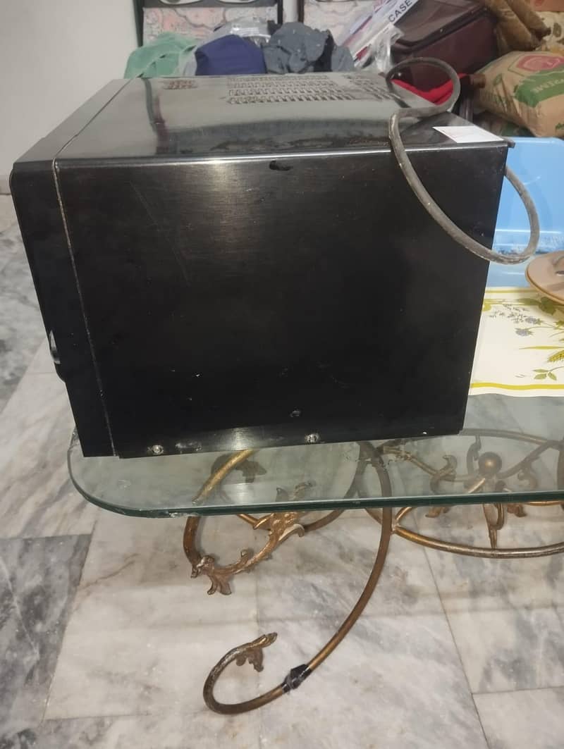 full size microwave 1