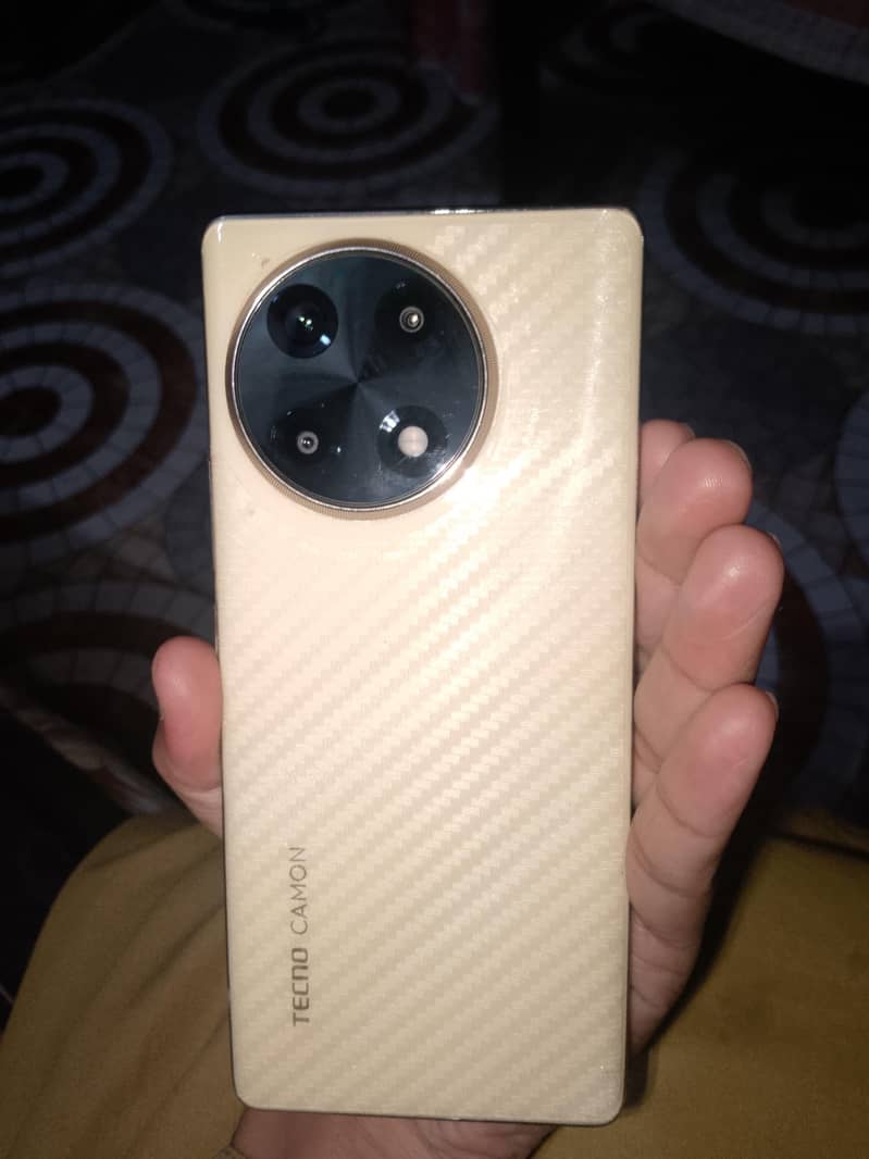 Tecno CAMON 30S 4