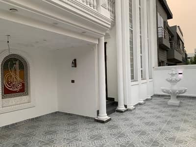 WHITE HOUSE AVAILABLE FOR SALE NEAR JAMIA MASJID BAHRIA ORCHARD LAHORE