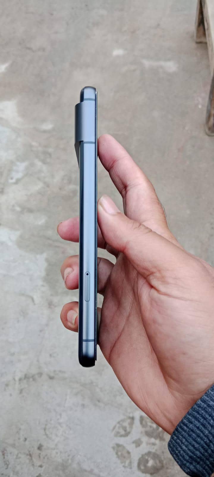 pixel 8 12