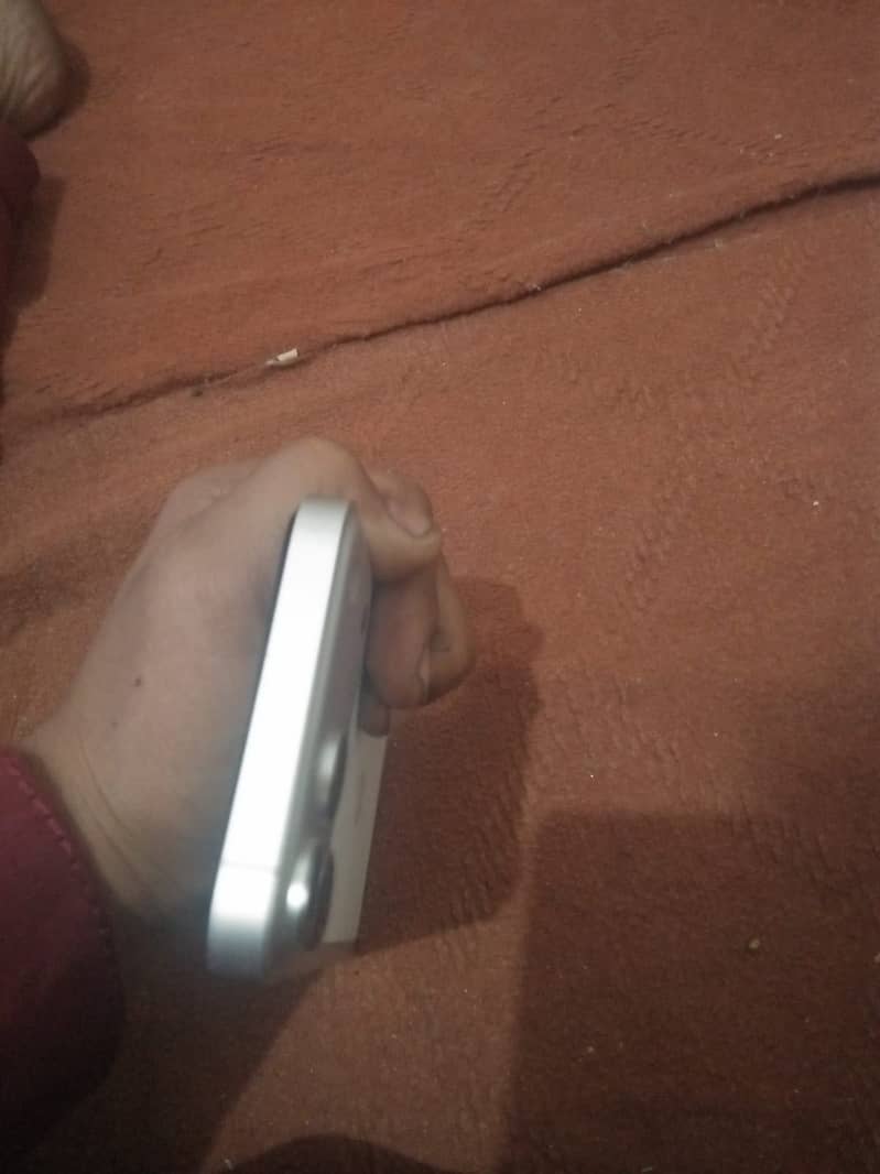 Ipone 3