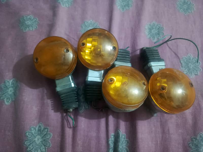 vintage indicator 2