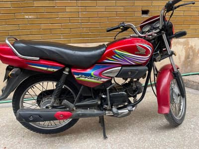 Honda pridor