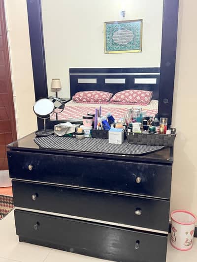 Home Furniture for Sale, Beds, Sofas, Dining Table & Curtains