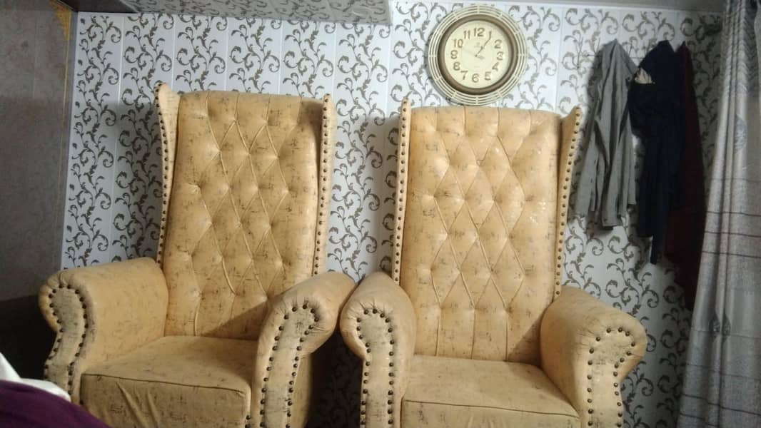 2sofa chair's + table 0