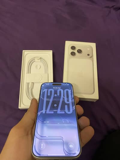 Iphone 17 Pro Silver 256 Gb Factory Unlock  10/10 LLA