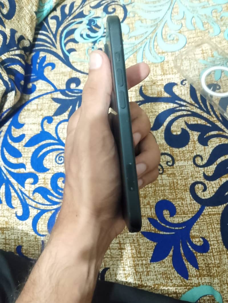 Iphone 15 3
