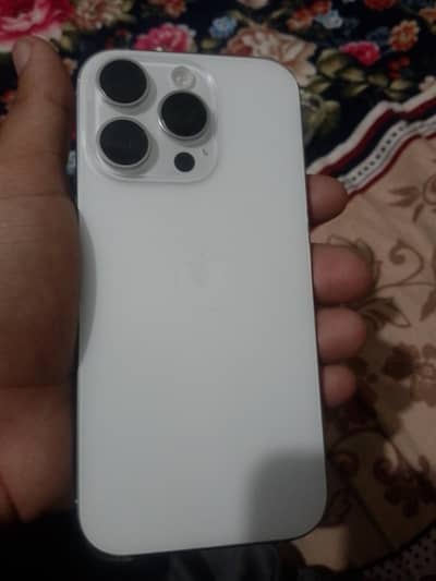 I phone 16 pro jv 128 for sale 10 by 10 condition