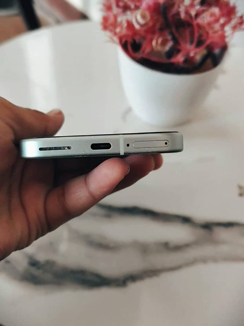Google Pixel 9 2