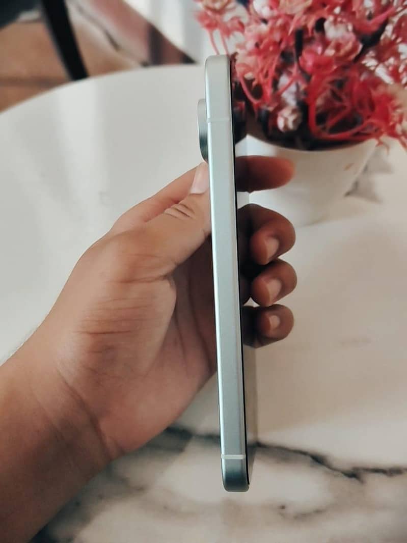 Google Pixel 9 3