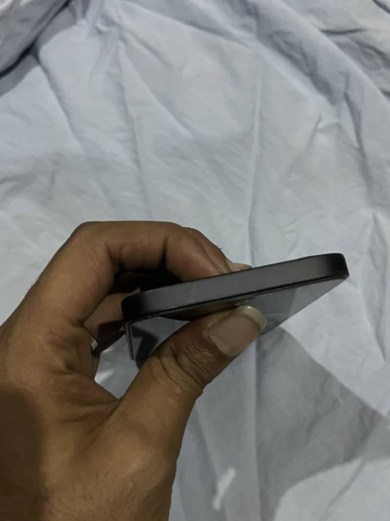 iPhone 12 1