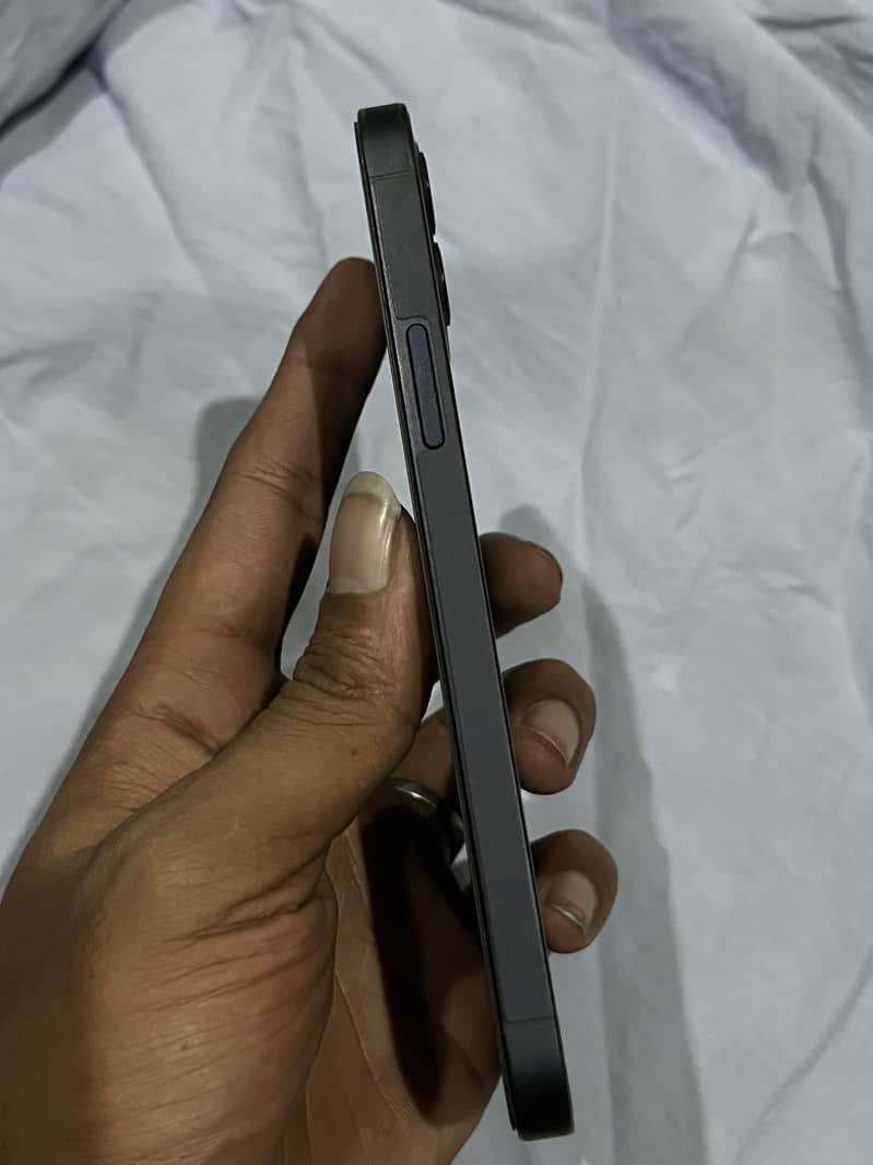 iPhone 12 2