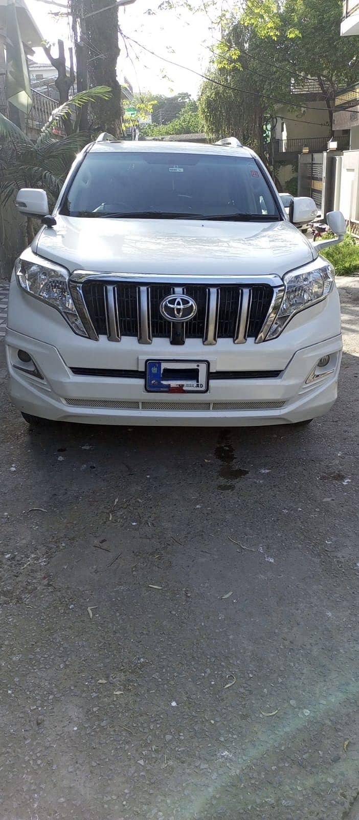 Prado TX Mint condition 0