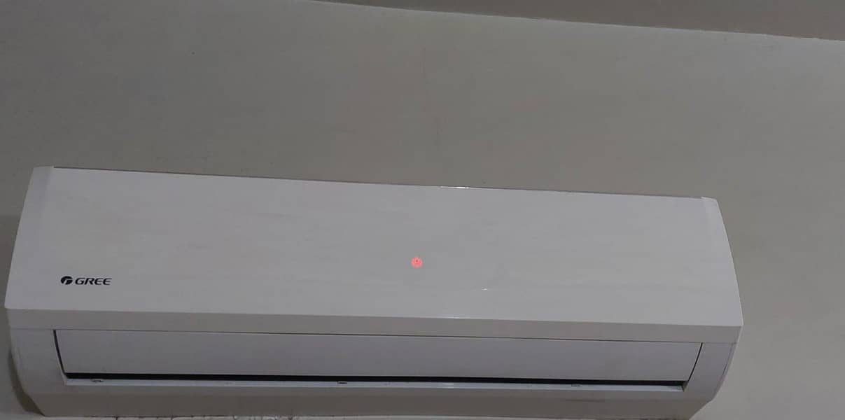 Simple 2 ton gree split ac 0