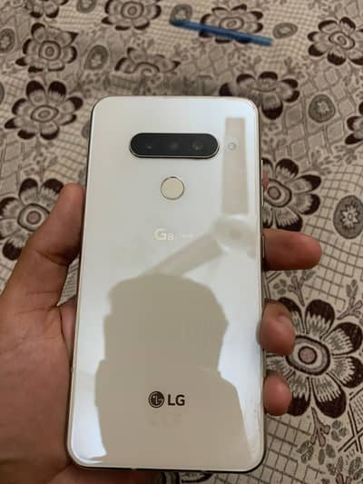 LG G8s Think