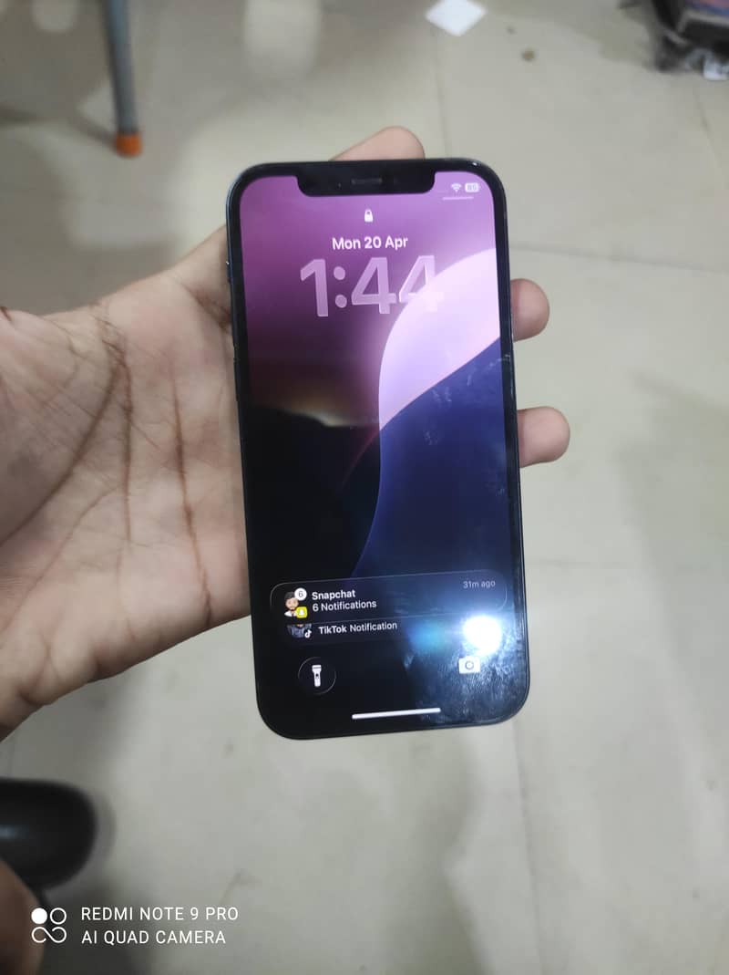 iPhone 12 Jv 1