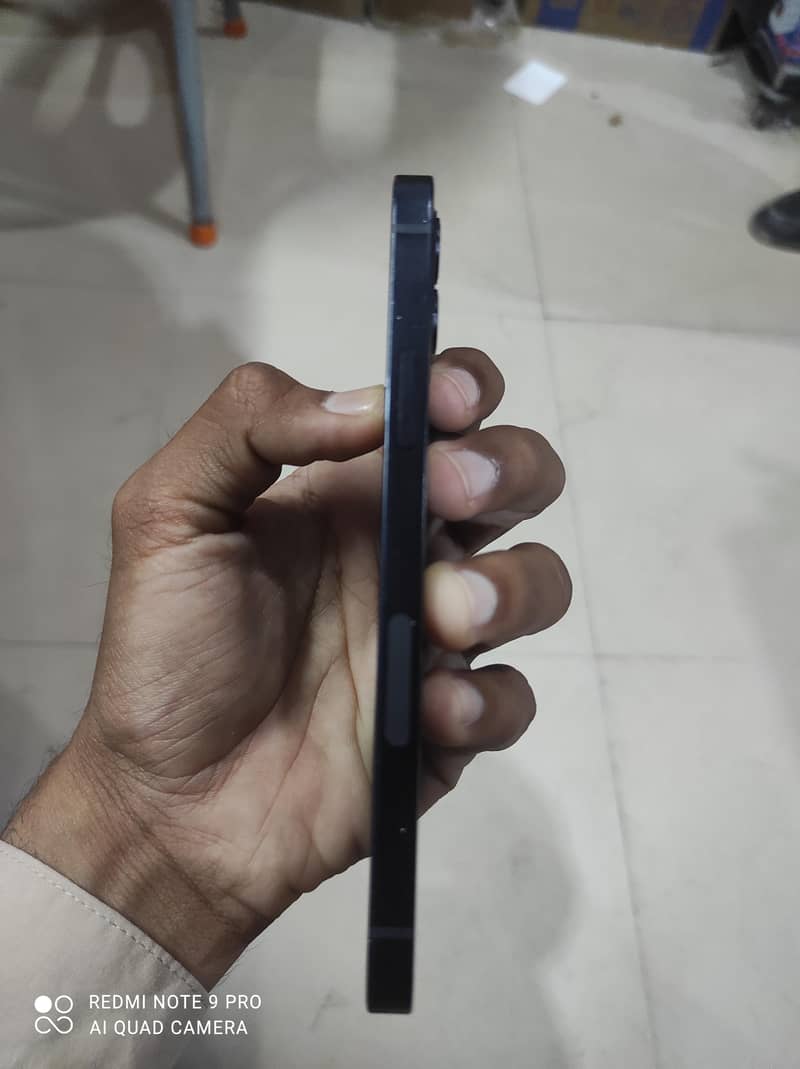 iPhone 12 Jv 2