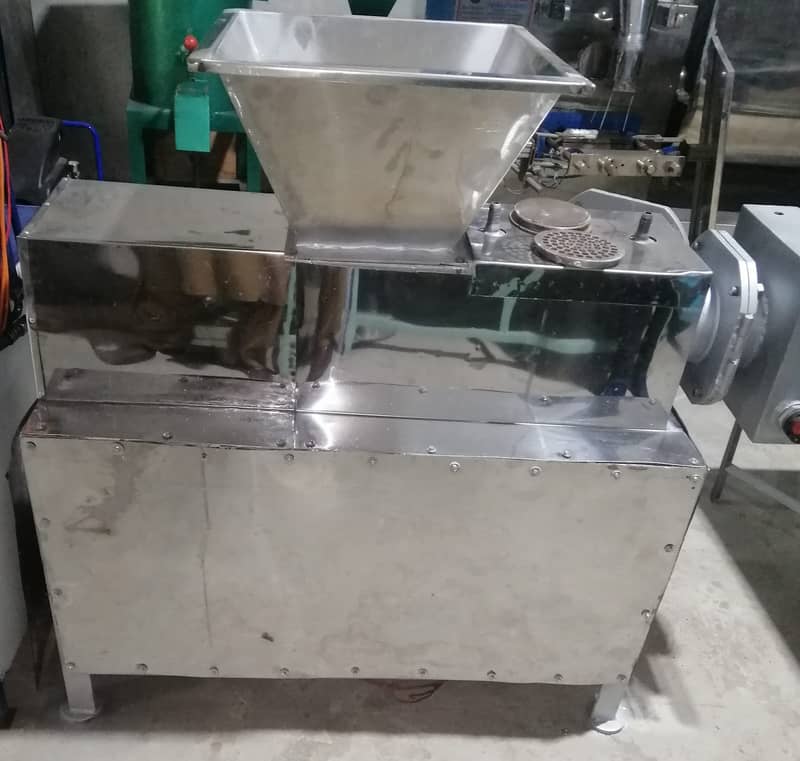 Soap machine Making machine -Ploder size 5 inch SOAP Making Machine 3