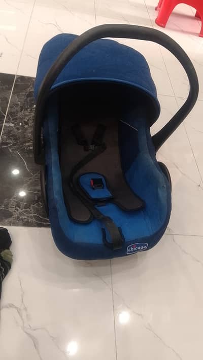 Branded baby cot new condition