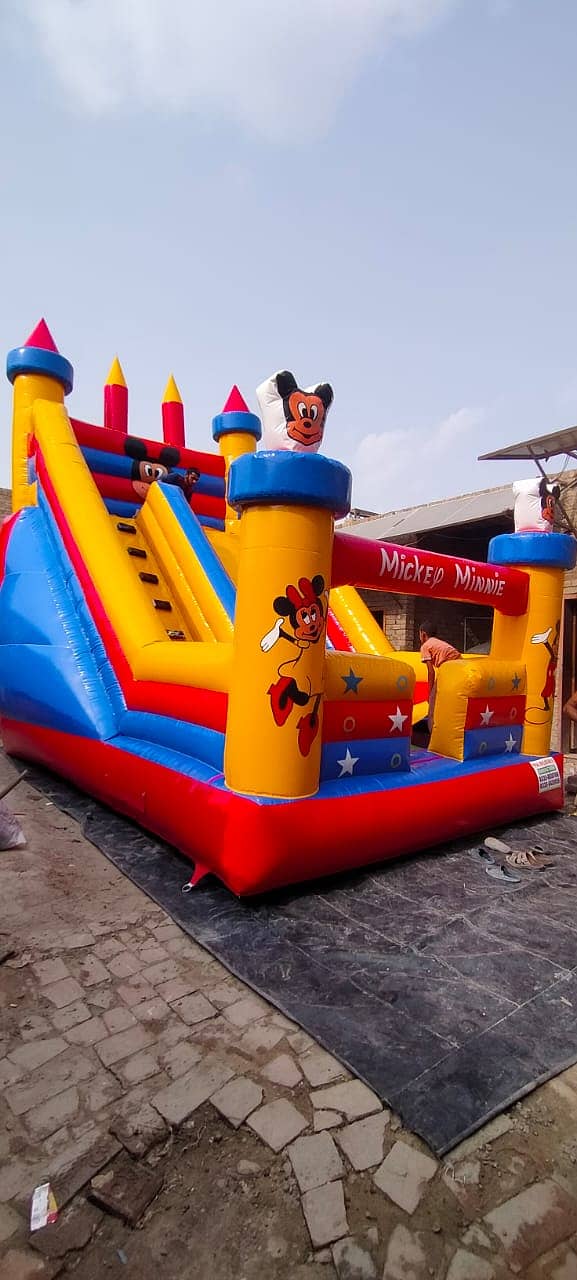 Jumping Castles 13