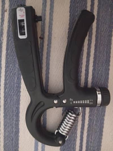 hand grippers