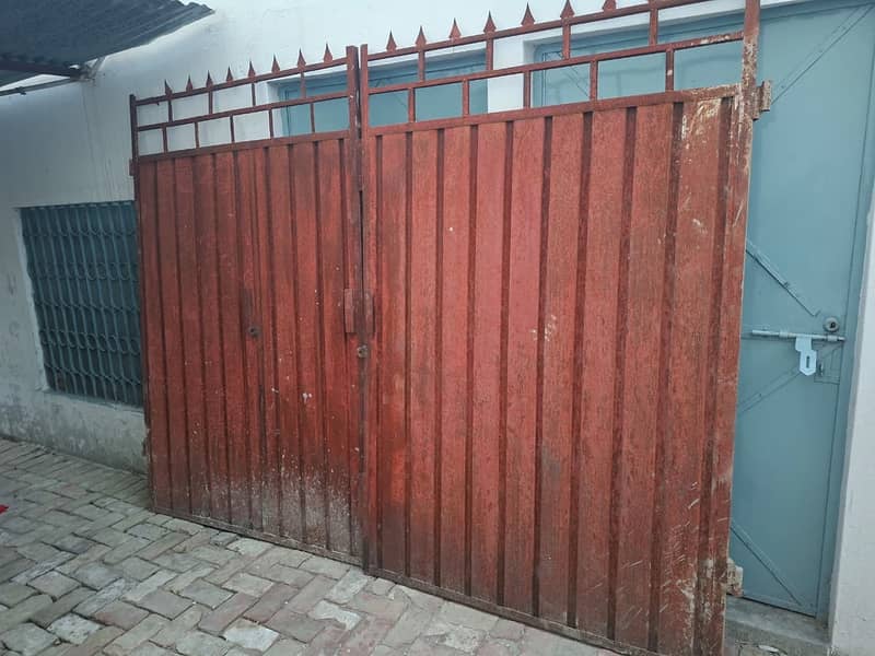IRON GATE 4