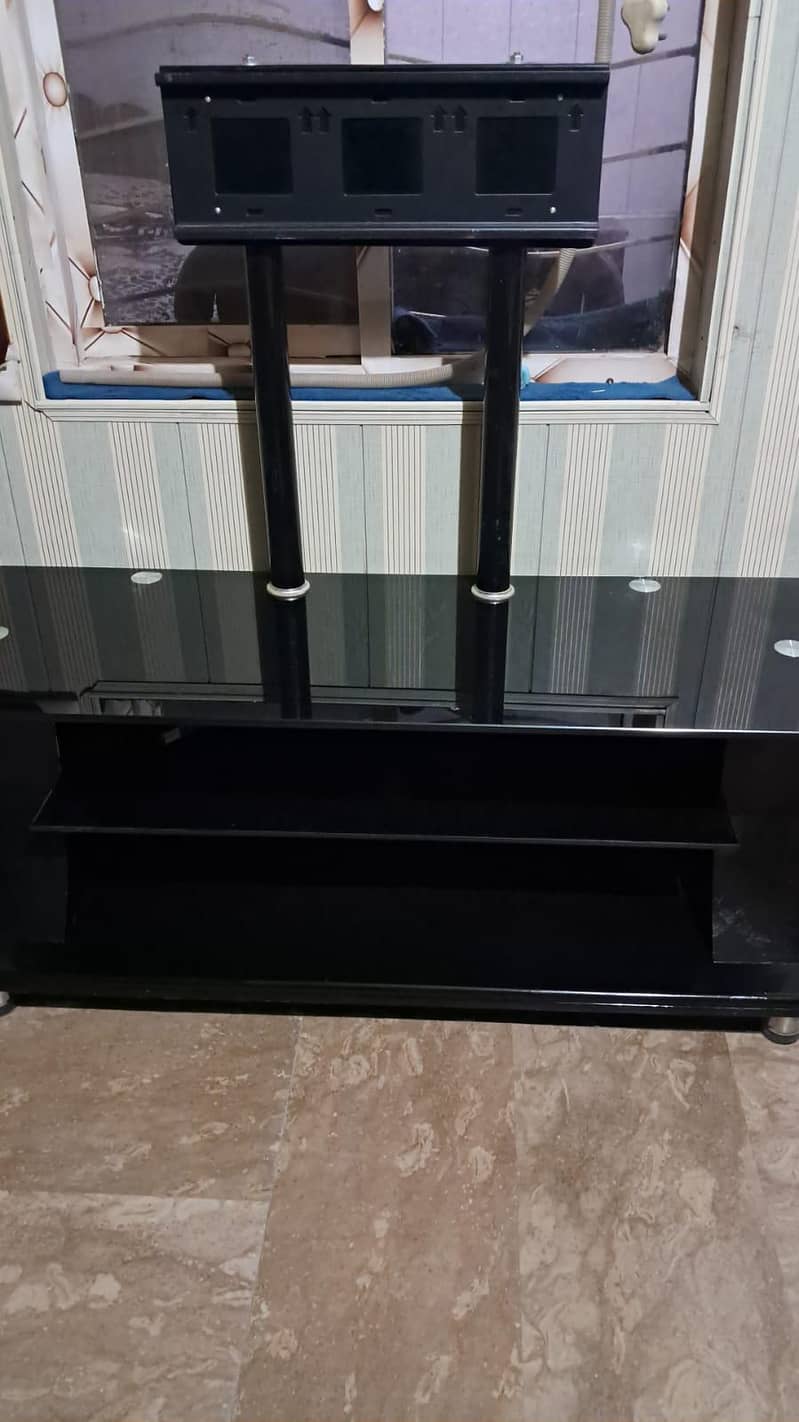 TV trolley 1