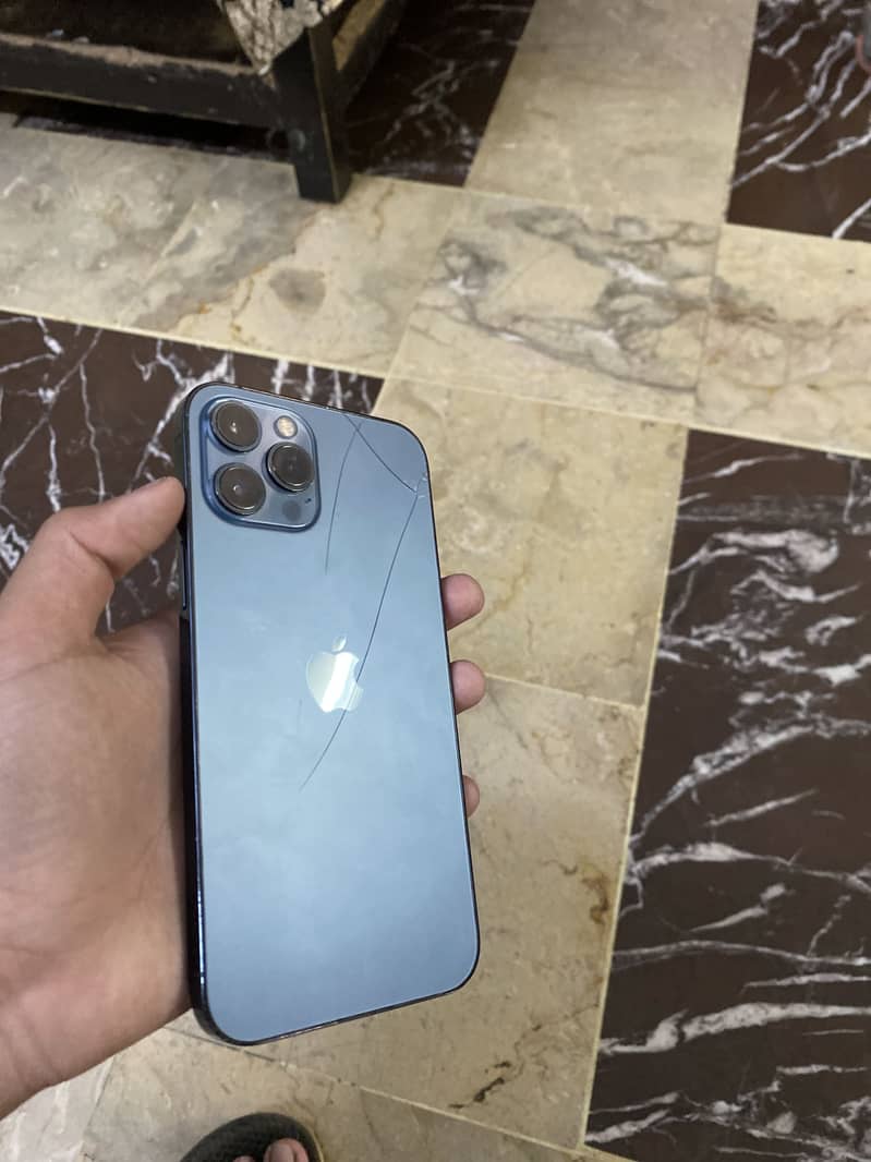 iPhone 12 Pro Max 0