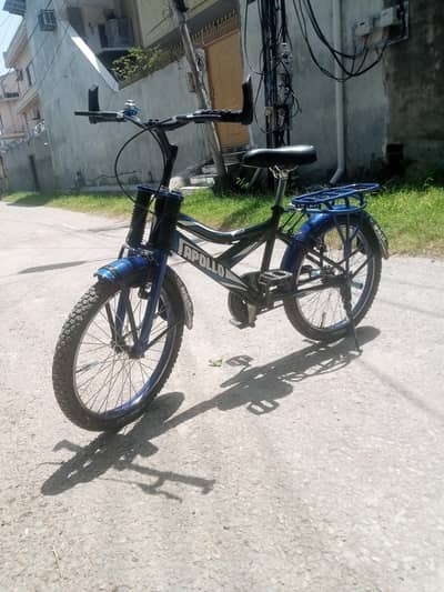 BRAND NEW 9/10 CONDITION CYCLE FOR SALE