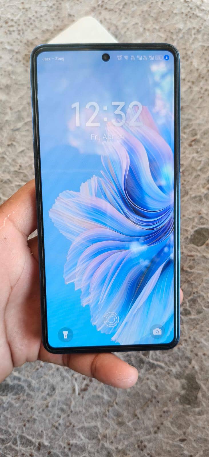 Tecno comon 20 2