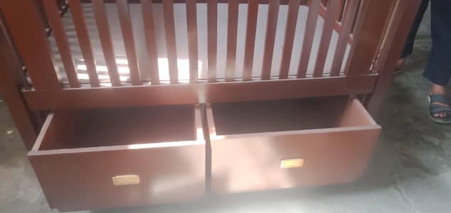 baby cot with mattress & pillow
