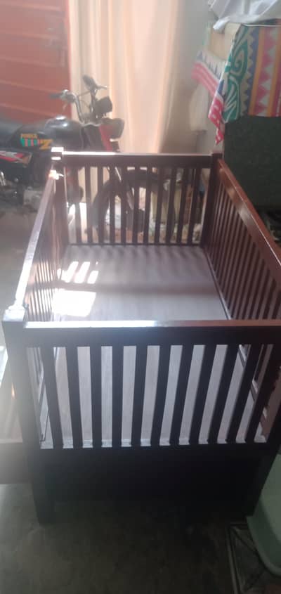 baby cot with mattress & pillow